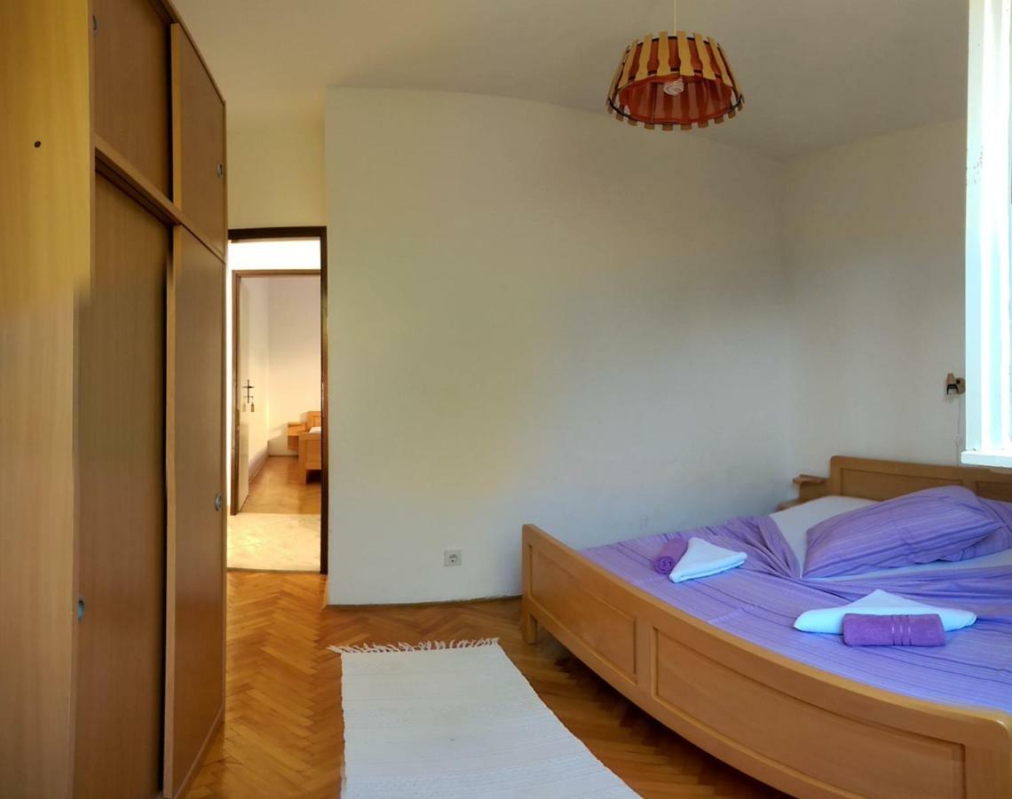 Apartmani Sandro Ivan Dolac Exterior photo