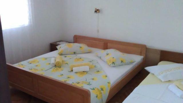Apartmani Sandro Ivan Dolac Exterior photo